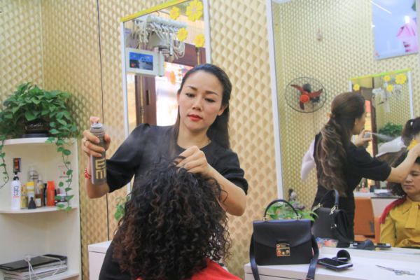 Đông Đông Hair salon