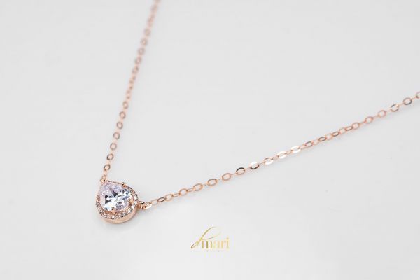 Bí kíp chọn trang sức quyến rũ cho quý cô hiện đại