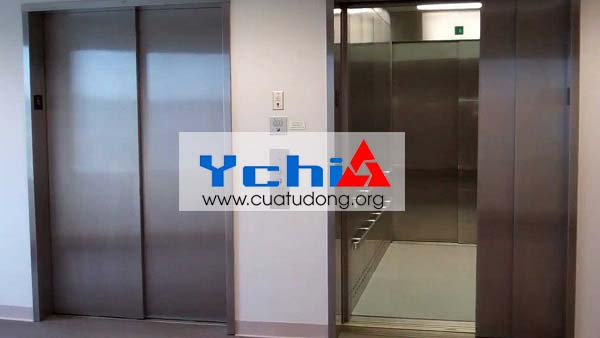 gia công ốp inox cho cửa thang máy