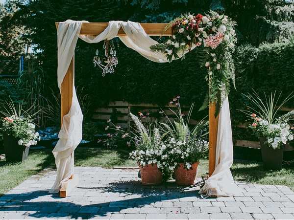 Rustic, Vintage và những cổng hoa cưới được yêu thích nhất năm 2019