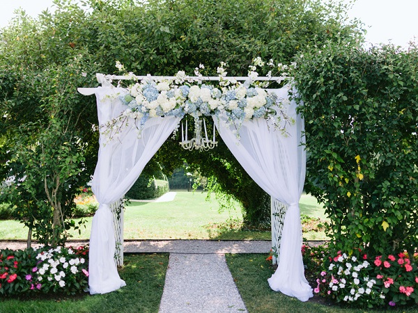 Rustic, Vintage và những cổng hoa cưới được yêu thích nhất năm 2019