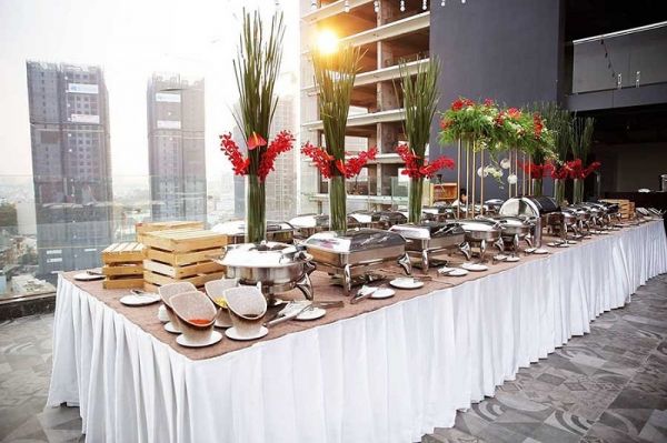 Tiệc truyền thống hay tiệc buffet là sự lựa chọn tối ưu cho ngày cưới?