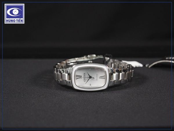 đồng hồ Citizen Eco-Drive EM0005-56A