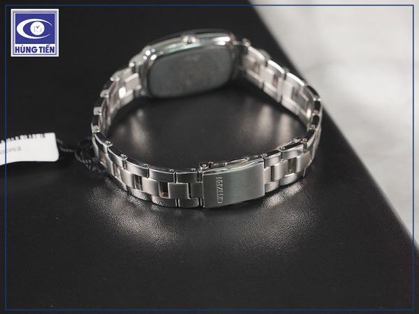 đồng hồ Citizen Eco-Drive EM0005-56A