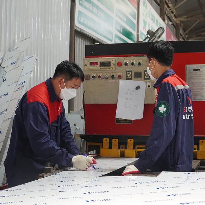 công ty sản xuất thang máy theo yêu cầu