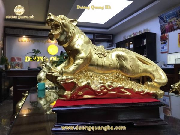 tượng đồng hổ 