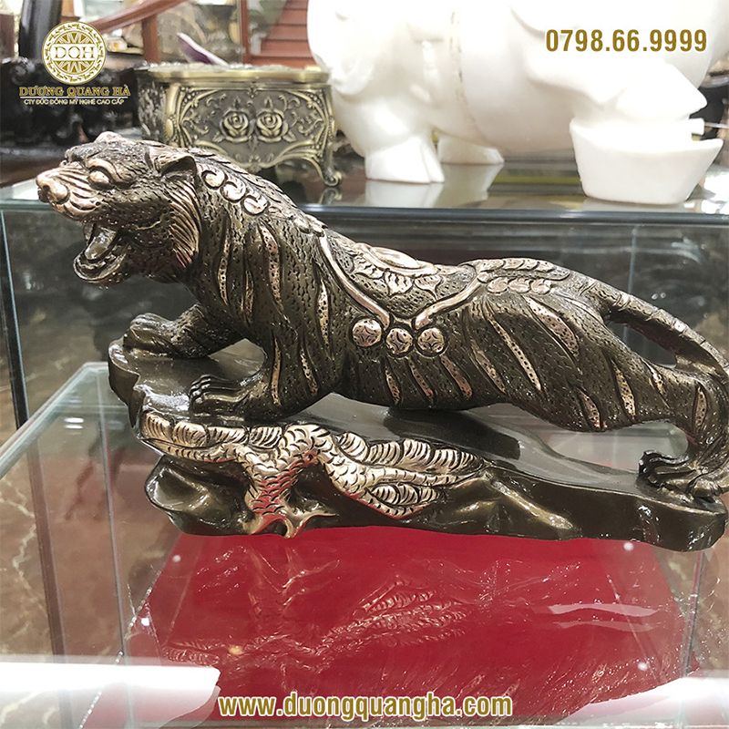 tượng đồng hổ 