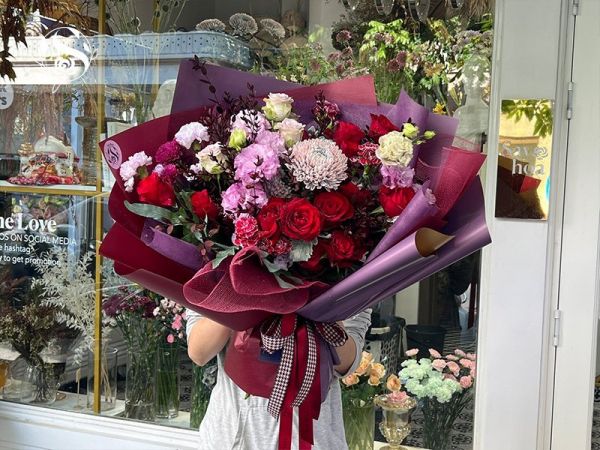 Dịch vụ điện hoa chuyên nghiệp và uy tín tại Hà Nội
