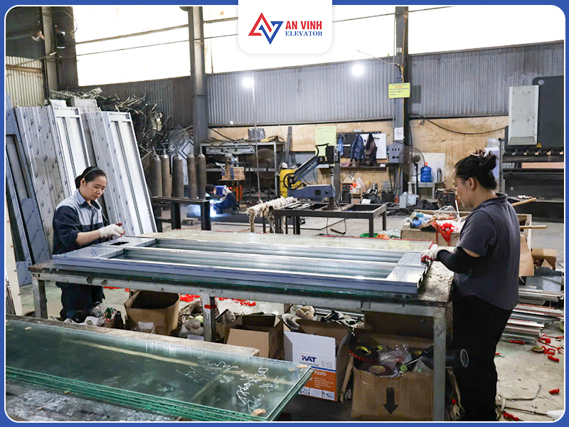 Nên chọn công ty sản xuất thang máy theo tiêu chí nào?