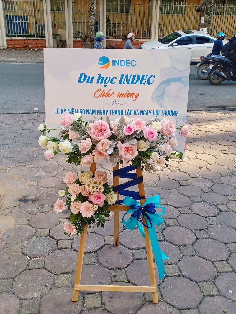 mẫu hoa sự kiện hot nhất năm 2020