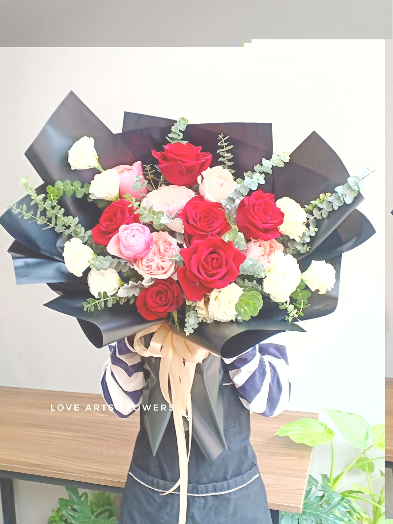 Chinh phục trái tim nàng với 10 mẫu hoa Valentine đẹp nhất