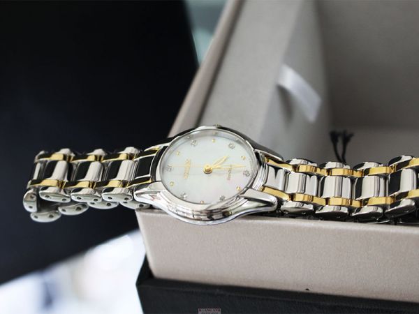 Đồng hồ Citizen Eco-Drive EM0284-51D
