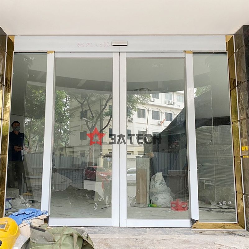 sản xuất cửa tự động cho khách sạn 