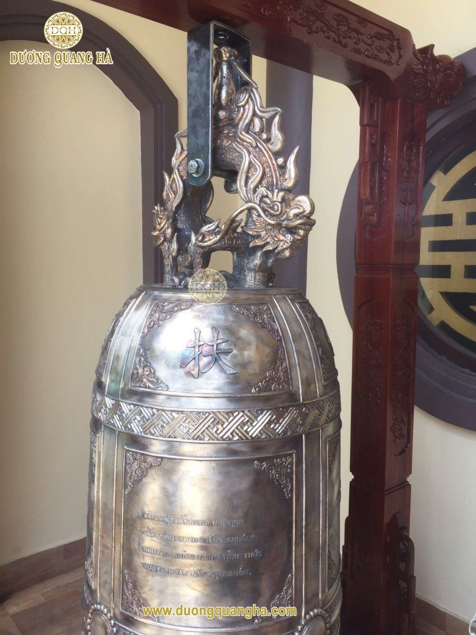 Đúc chuông đồng 