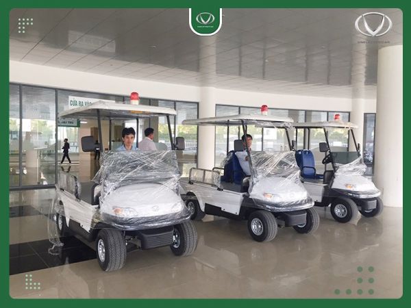 Xe điện bệnh viện - Hỗ trợ tích cực công tác khám chữa bệnh