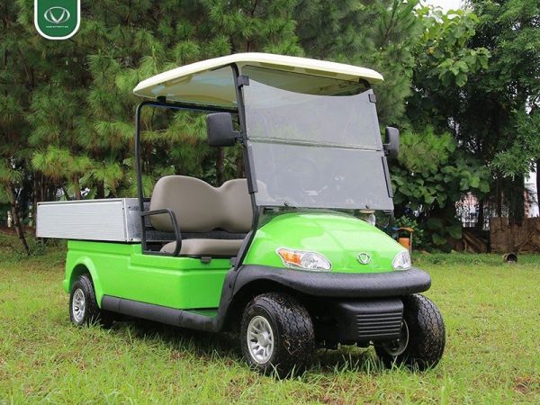 Sử dụng xe điện VNECAR A1S4+2H làm giải pháp vận chuyển hàng hóa