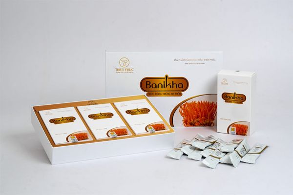Nước Đông trùng hạ thảo Banikha 