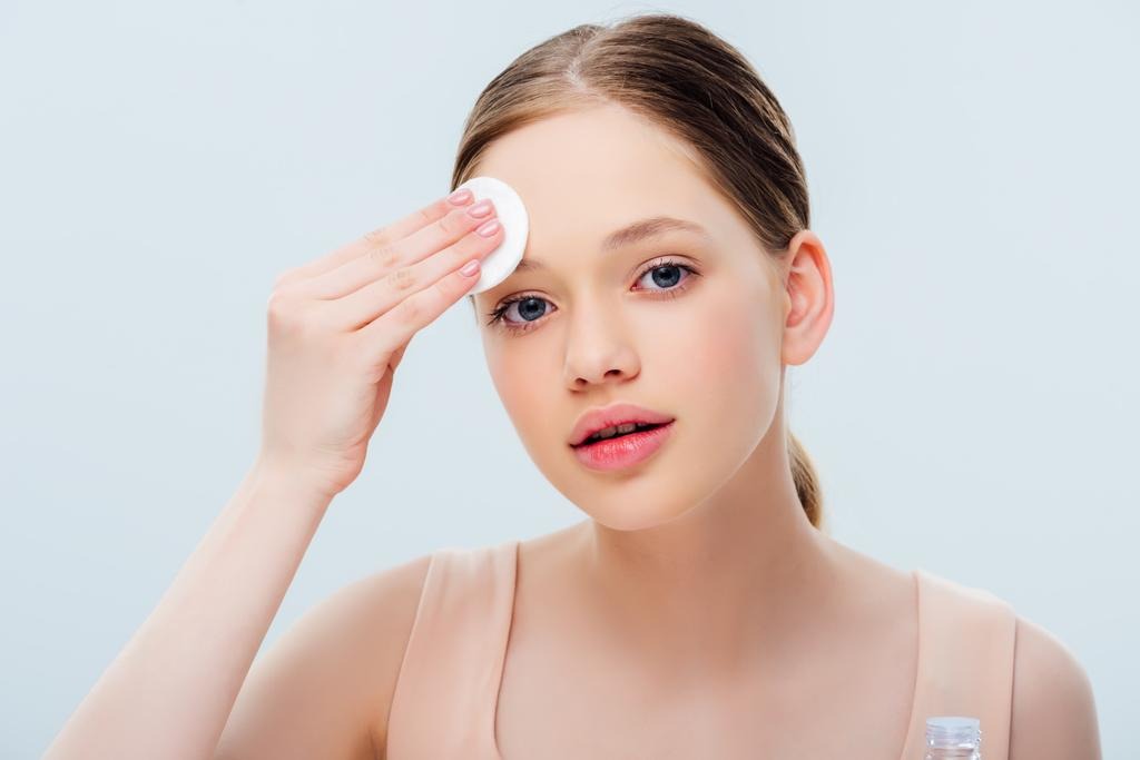 Các bước chăm sóc da cơ bản cho tuổi dậy thì- Ảnh 2. Các bước chăm sóc da cơ bản cho tuổi dậy thì- Ảnh 2.