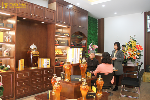Rượu đông trùng hạ thảo