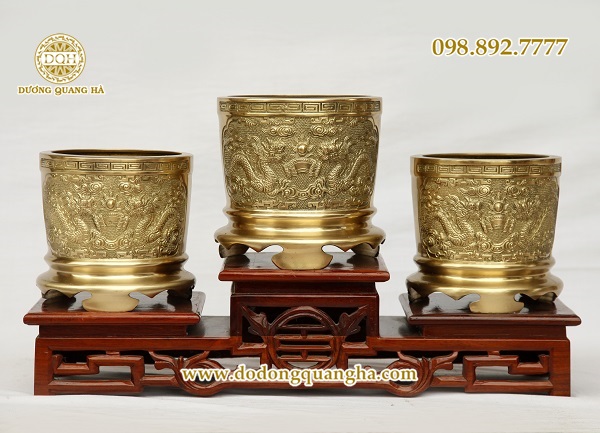 bát hương đồng