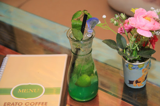 Ngập tràn combo ưu đãi tại Cafe phim 4K - Erato 8 Trần Vỹ