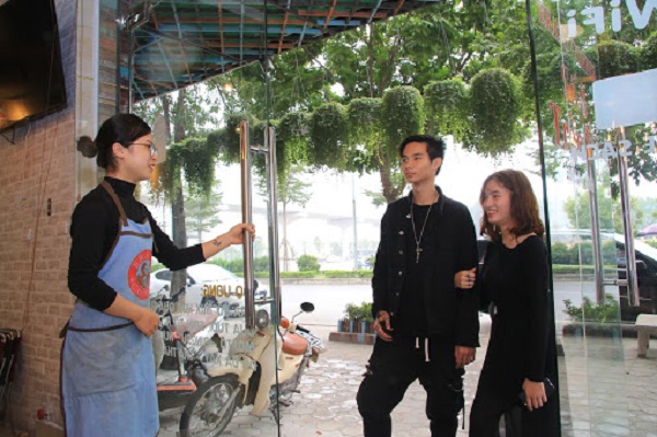 Erato Cafe phim số 8 Trần Vỹ - Không gian phim cực chất, cực ngầu cho giới trẻ Hà thành