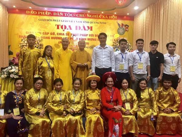 Đồ đồng Dương Quang Hà