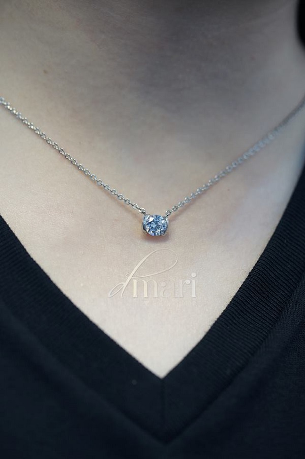Tinh tế, dịu dàng hơn với những mẫu dây chuyền tại DMari