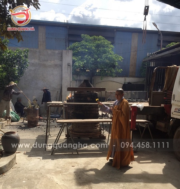 đúc chuông đồng