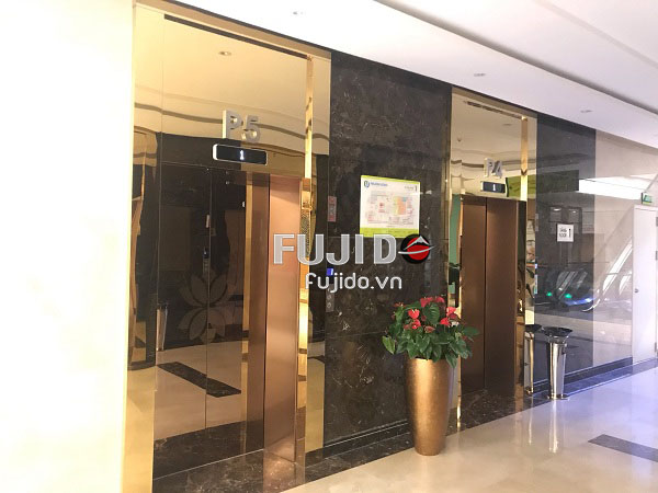 ốp inox cửa thang máy