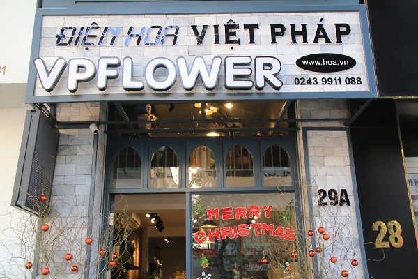 Cách chọn hoa chúc mừng thầy cô 20/11 ý nghĩa