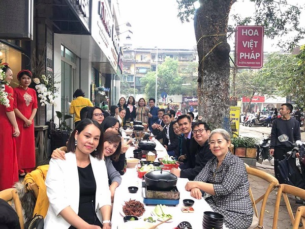Chính thức khai trương cửa hàng Hoa Việt Pháp tại Trung Tự - Đống Đa