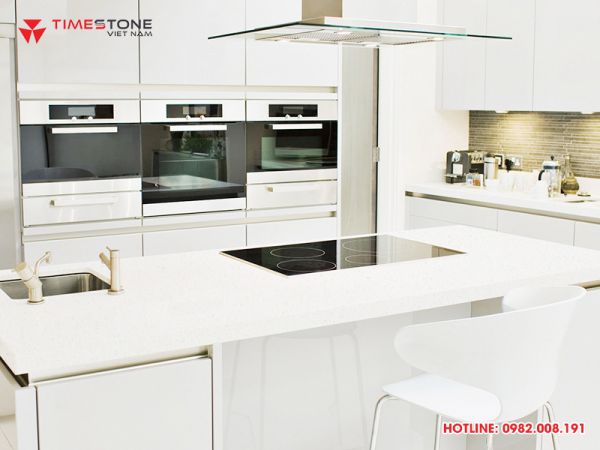 Bí quyết đánh bay vết ố trên mặt đá trắng nhân tạo gốc thạch anh nhanh và đơn giản