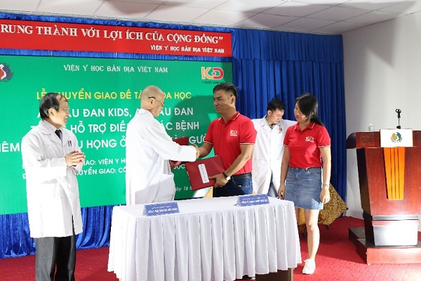 trị amidan an hầu đan