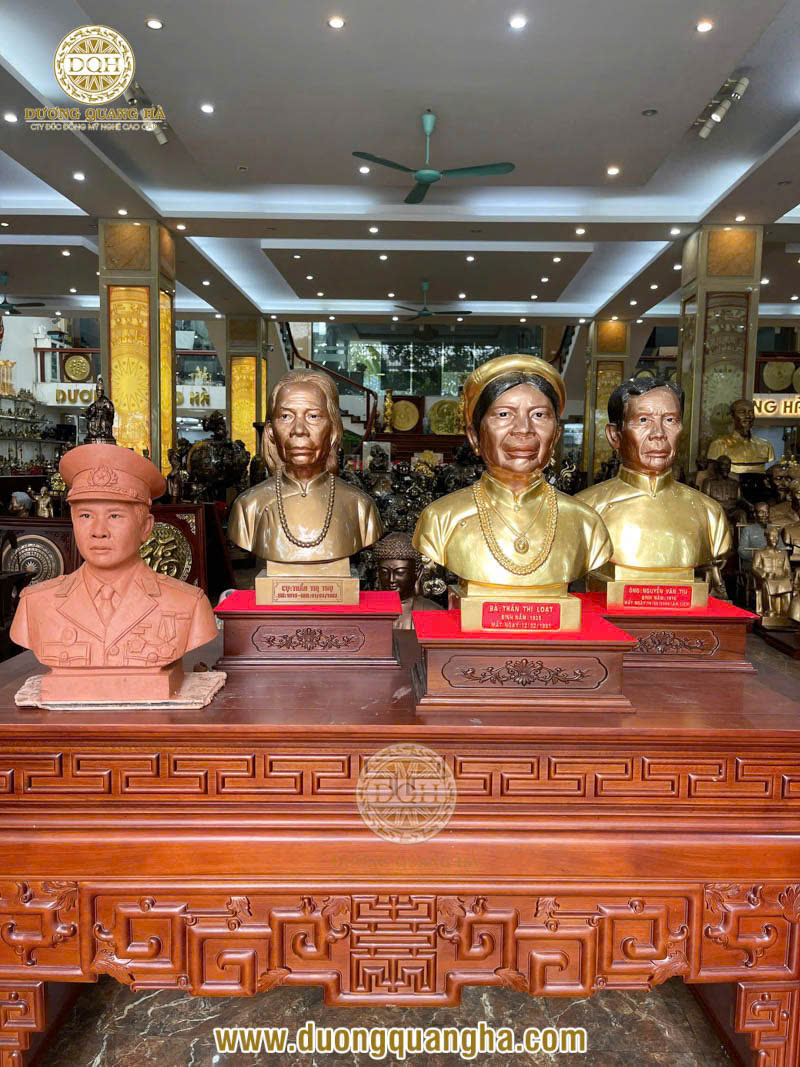 đúc tượng đồng chân dung