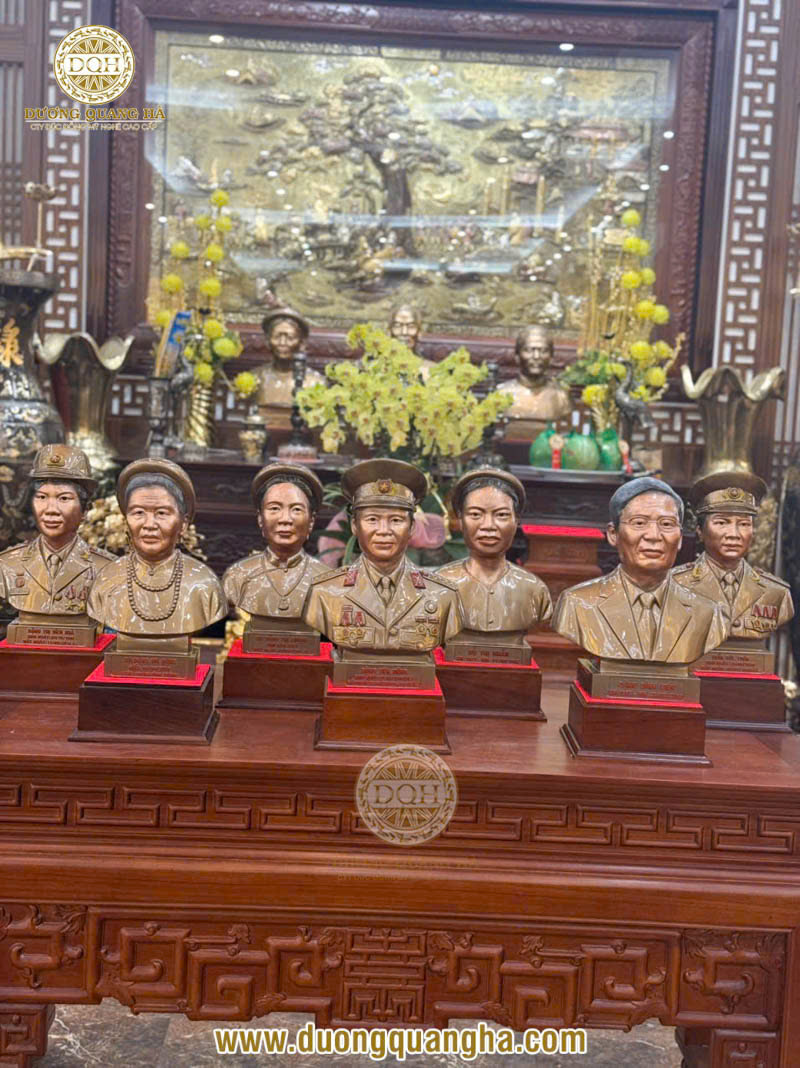 đúc tượng đồng chân dung