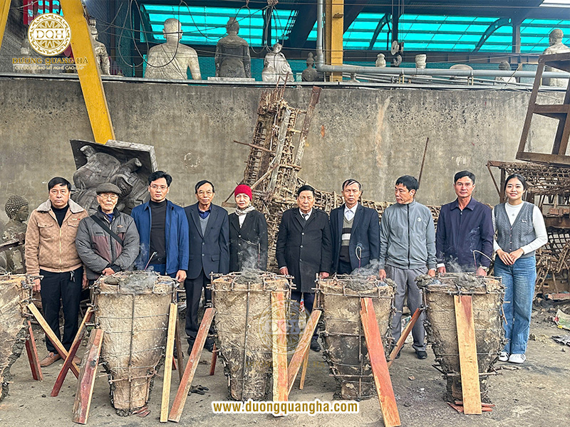 Đúc tượng đồng chân dung ông bà, cha mẹ ở đâu uy tín và chuẩn “truyền thần”?