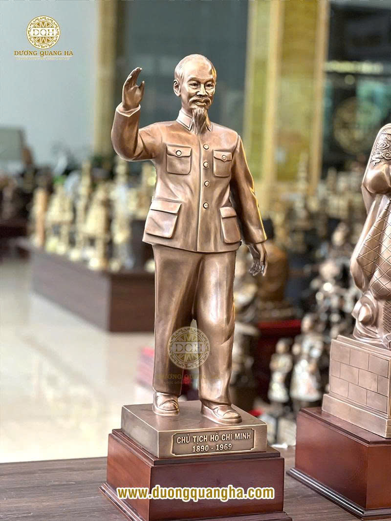 giá tượng Bác Hồ