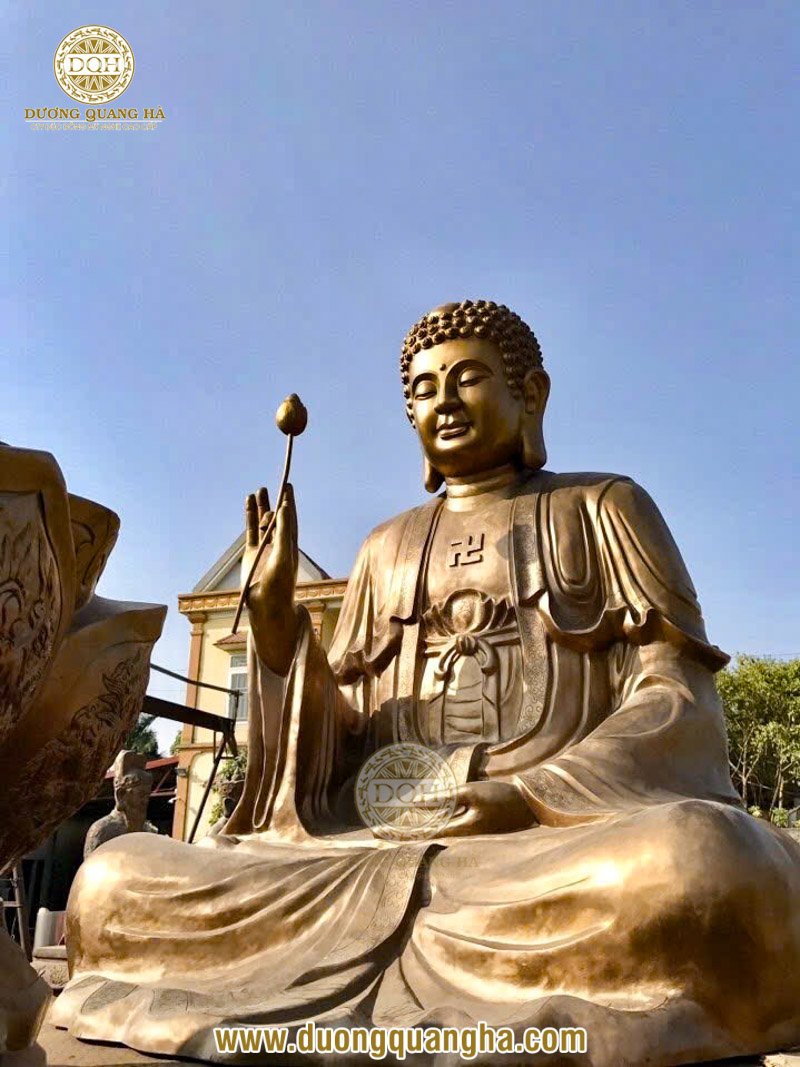 tượng Phật Di Đà